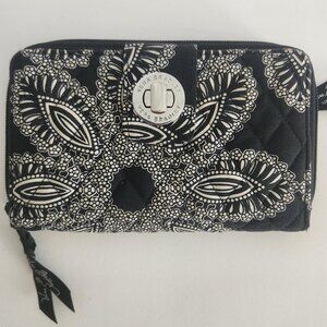 Vera Bradley Blanco Bouquet Turn Lock Wallet